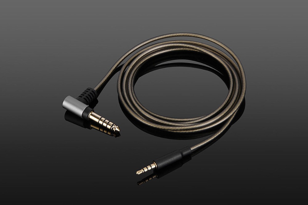 4.4มม./2.5มม.ถึง2.5มม.BALANCED - Sennheiser Headphone Momentum 4 บทวิจารณ์และราคา