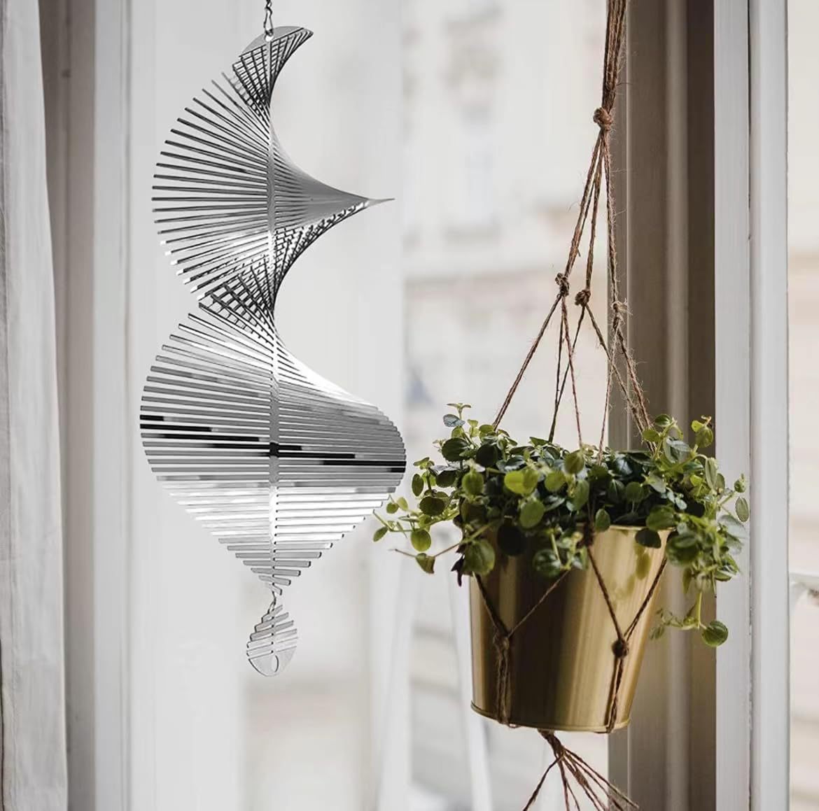 โมบายลมเงียบ โมบายลมหมุนโลหะ โ - Wind Chime Tubular บทวิจารณ์และราคา
